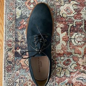 Banana republic suede dress shoe
